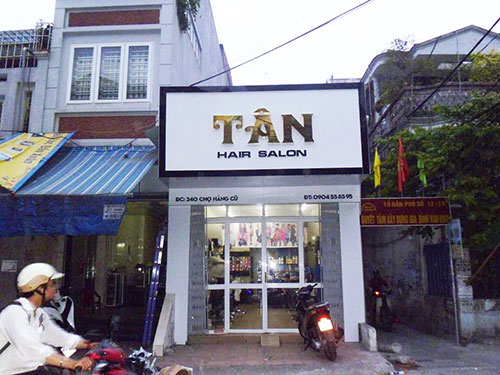 Đơn vị thiết kế, thi công làm bảng hiệu mặt dựng Alu ở Buôn Ma Thuột